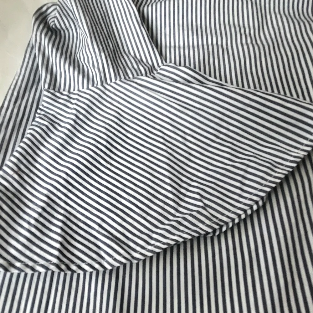 Cupio Off-Shoulder Navy Striped Blouse - Picture 5 of 8
